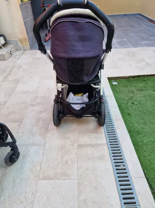 2 Passeggini per neonati, uno con seggiolino