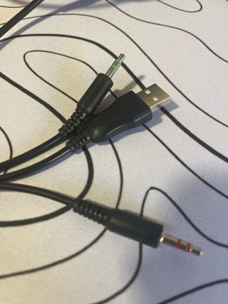 Cascos HP con micro e iluminación