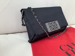 Bolso Carolina Herrera Negro con Cadena