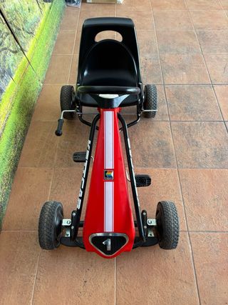 Kettcar Coche a Pedales Rojo