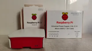 Raspberry Pi 3B con Fuente de Alimentación