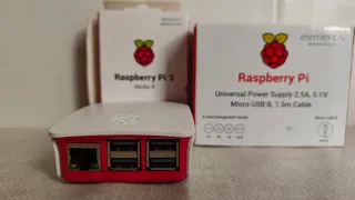 Raspberry Pi 3B con Fuente de Alimentación