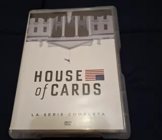 Lote 4 series TOP: Juego tronos, House of cards...