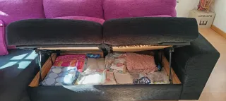 Sofá Chaiselongue Negro y Morado