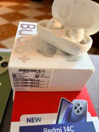 Pack Xiaomi Redmi 14C y Samsung Buds+