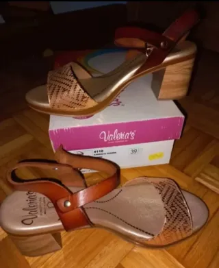 Sandalias Valeria's Talla 39 - Nuevas