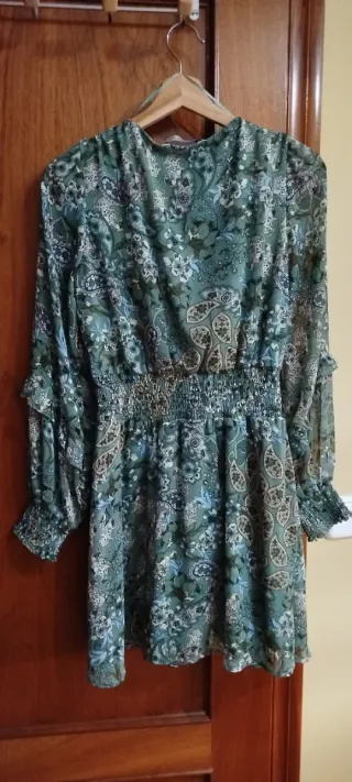 Vestido Stradivarius Talla L