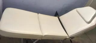 Camilla estructura metálica regulable cabeza pies