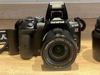 Olympus E-510 + 2 Objetivos + Bolsa