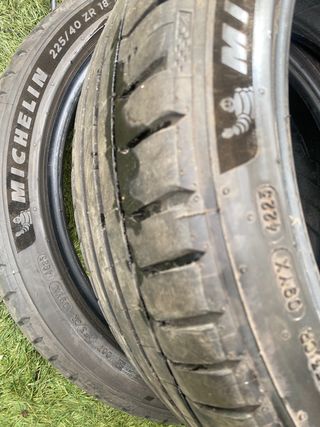 Michelin Pilot Sport 5 225/40/18 del 2024 .