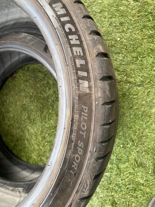 Michelin Pilot Sport 5 225/40/18 del 2024 .