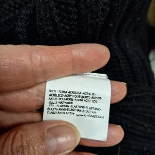 Cardigan donna nero con bottoni automatici