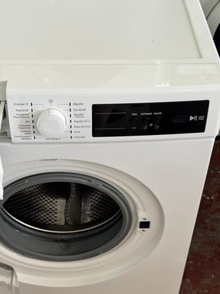 LAVADORA DE CARGA FRONTAL MARCA FAGOR DE 7 KILOS