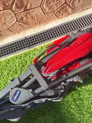 Silla de paseo Chicco Liteway Roja