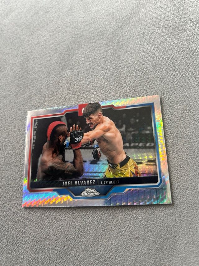 Joel Alvarez UFC Topps Chrome
