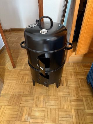Parrilla ahumada multifuncional negra