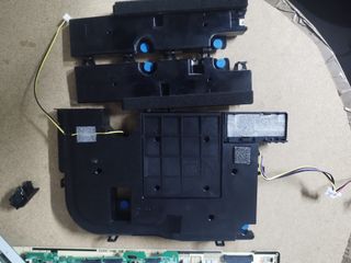 TV Samsung UE65MU9005T para piezas