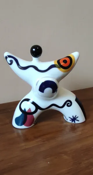 Figura Sargadelos Homenaje a JOAN MIRÓ