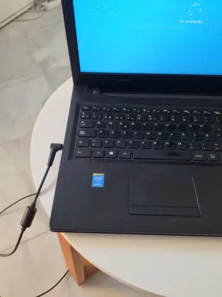 Ordenador Portátil Lenovo Negro (Leer bien)