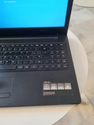 Ordenador Portátil Lenovo Negro (Leer bien)