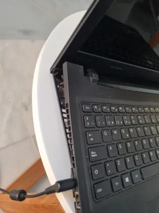 Ordenador Portátil Lenovo Negro (Leer bien)