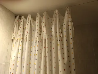 Cortina anudada multicolor