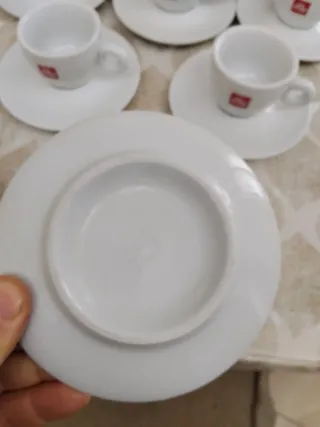6 Tazzine Illy con Piattini