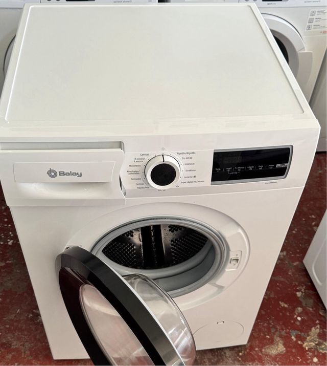 LAVADORA DE CARGA FRONTAL MARCA BALAY DE 8 KILOS