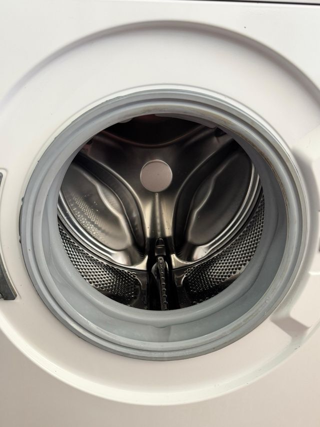 LAVADORA DE CARGA FRONTAL MARCA BALAY DE 8 KILOS