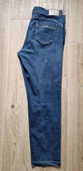 Jeans elasticizzati Made in Italy