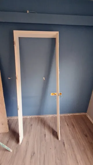 Puerta interior lacada en blanco