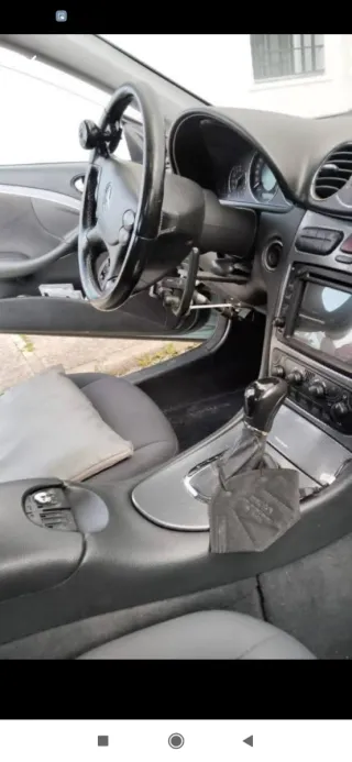 Mercedes-Benz CLK 2004