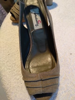 Zapatos destalonados beige/marrón