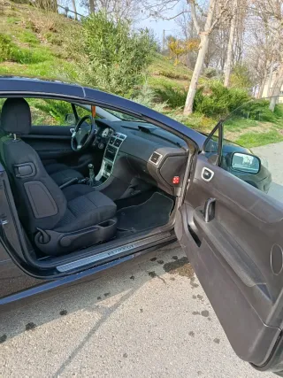 Peugeot 307 CC Descapotable Negro