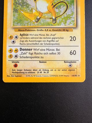 Pokémon Raichu Base Set 14/102 Holo Alemán Vintage
