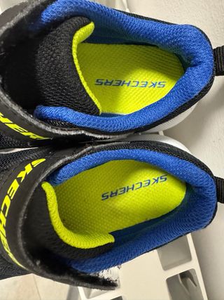 Zapatillas niño Skechers negras