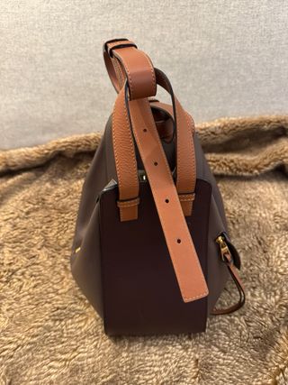 Loewe Hammock Small Piel Marrón con Factura