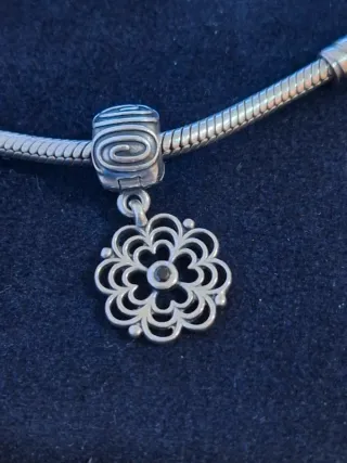 Charm Pandora Fiore Dogwood Argento 925