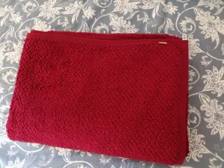 Mantas grandes de forro polar.