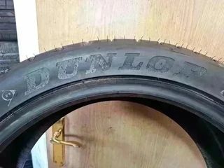 225 45 R19 92W Dunlop - 1 neumático +99%