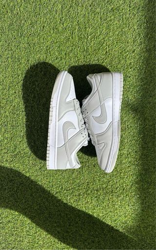 Nike SB Dunk Low Gris y Blanco