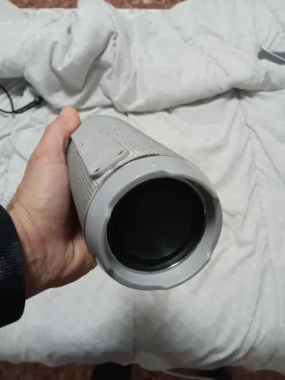 Parlante Bluetooth Genérico Gris/Plateado