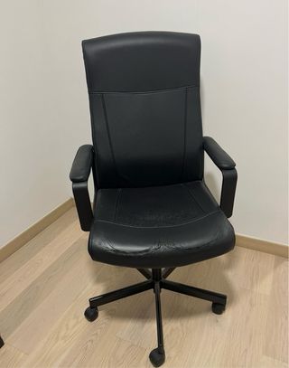 Pack Escritorio Ikea + Lámpara Zara Home