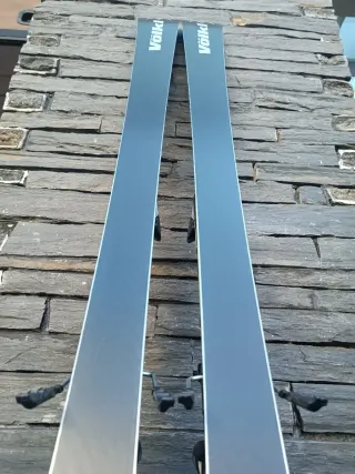 Esquís Volkl Racetiger SL