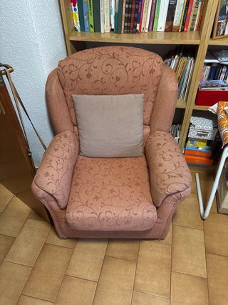 Sofá 3 plazas tela estampado y sillon