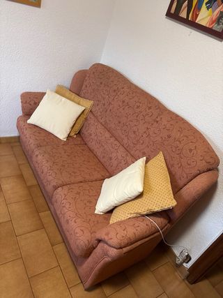 Sofá 3 plazas tela estampado y sillon