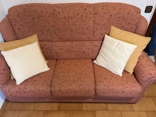 Sofá 3 plazas tela estampado y sillon