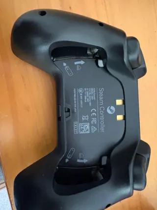 Mando Steam Controller
