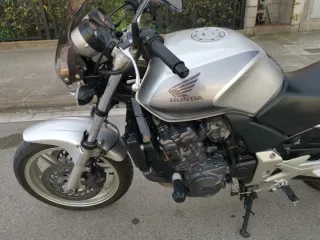 Honda CBF 600 Naked Plata