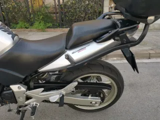 Honda CBF 600 Naked Plata